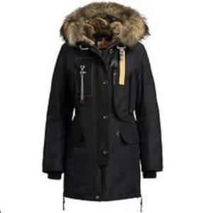 Jacka - Svart parajumpers Stl S Pris går att diskutera 