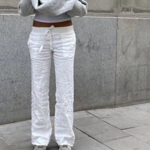 Linnebyxor  - Helt oanvända linnebyxor från Alobha label i storlek S. Vill byta mot XS då de är för stora💕 Kan även sälja för ett bra pris