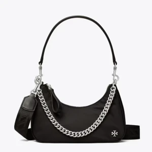 Tory burch  - Tory burch mercer väska i svart som man kan ha på 3 olika sätt. Helt ny och oanvänd med alla prislappar på.  Ordpris.4145kr Kvitto och all tillbehör följer med 