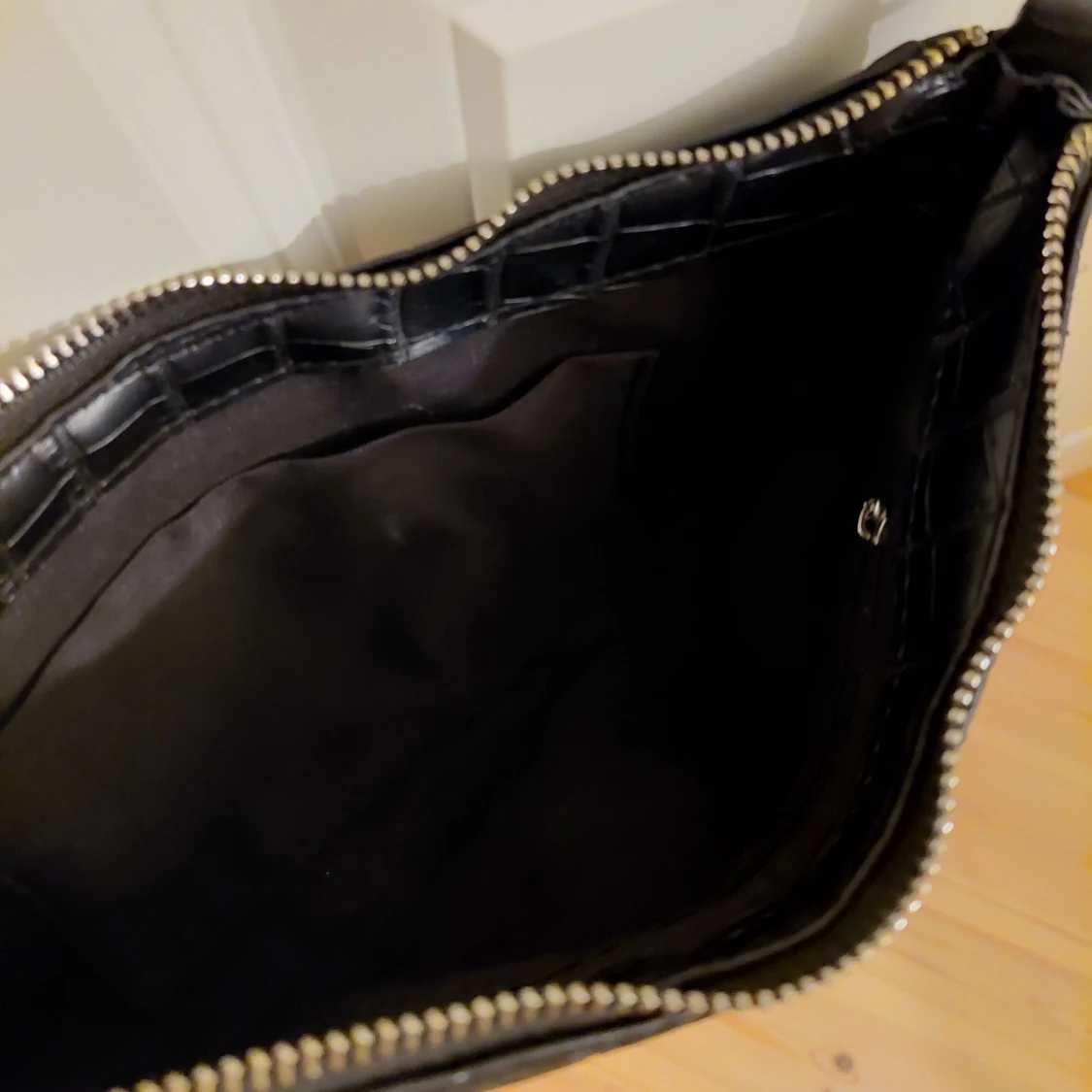 Svart baguettväska - 90