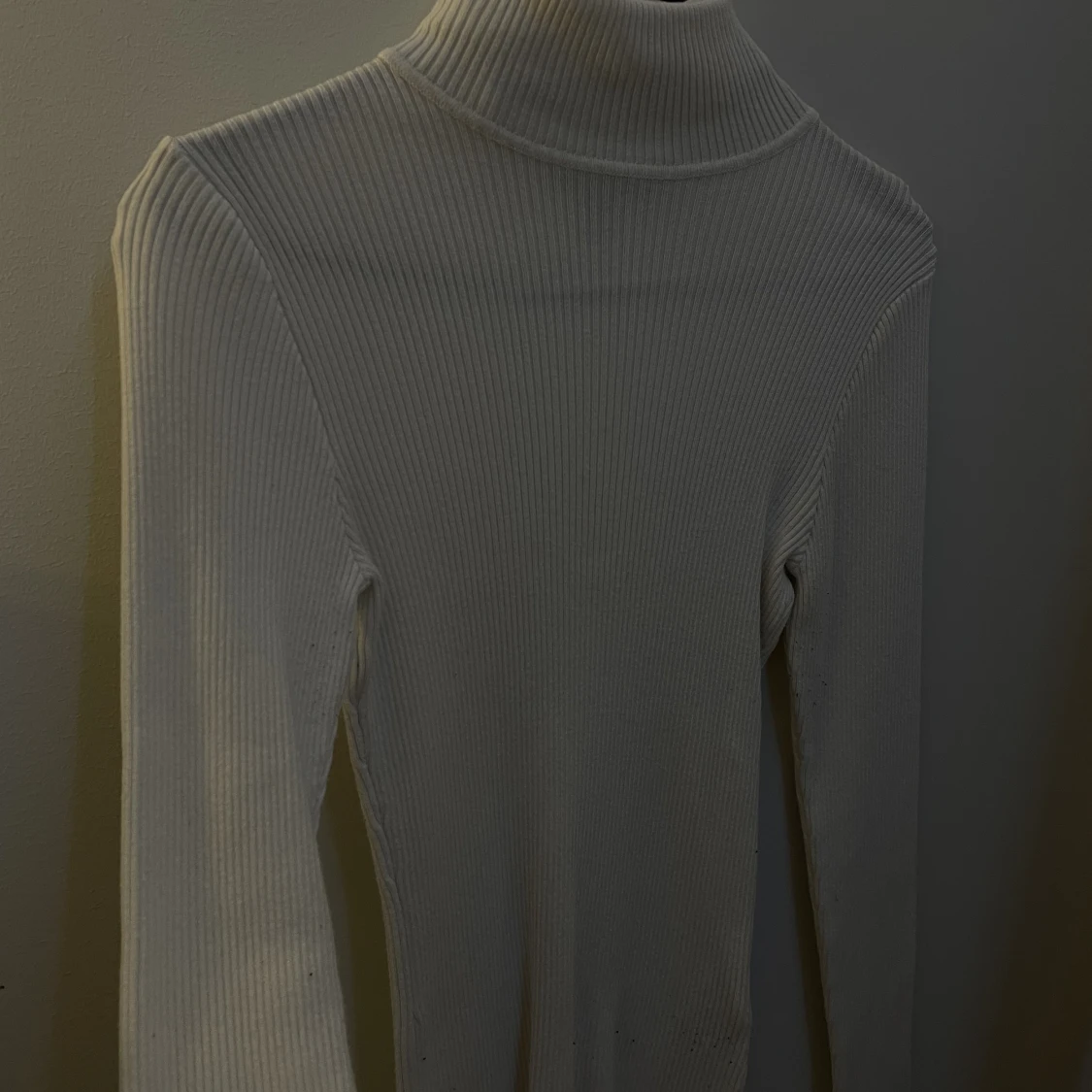 Vit ribbad tröja från NewYorker stl S - 90