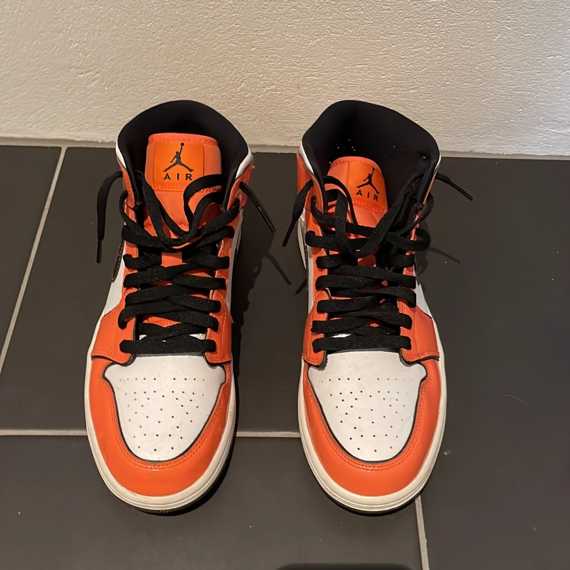 Air Jordan 1 Mid ”Turf orange” - 90
