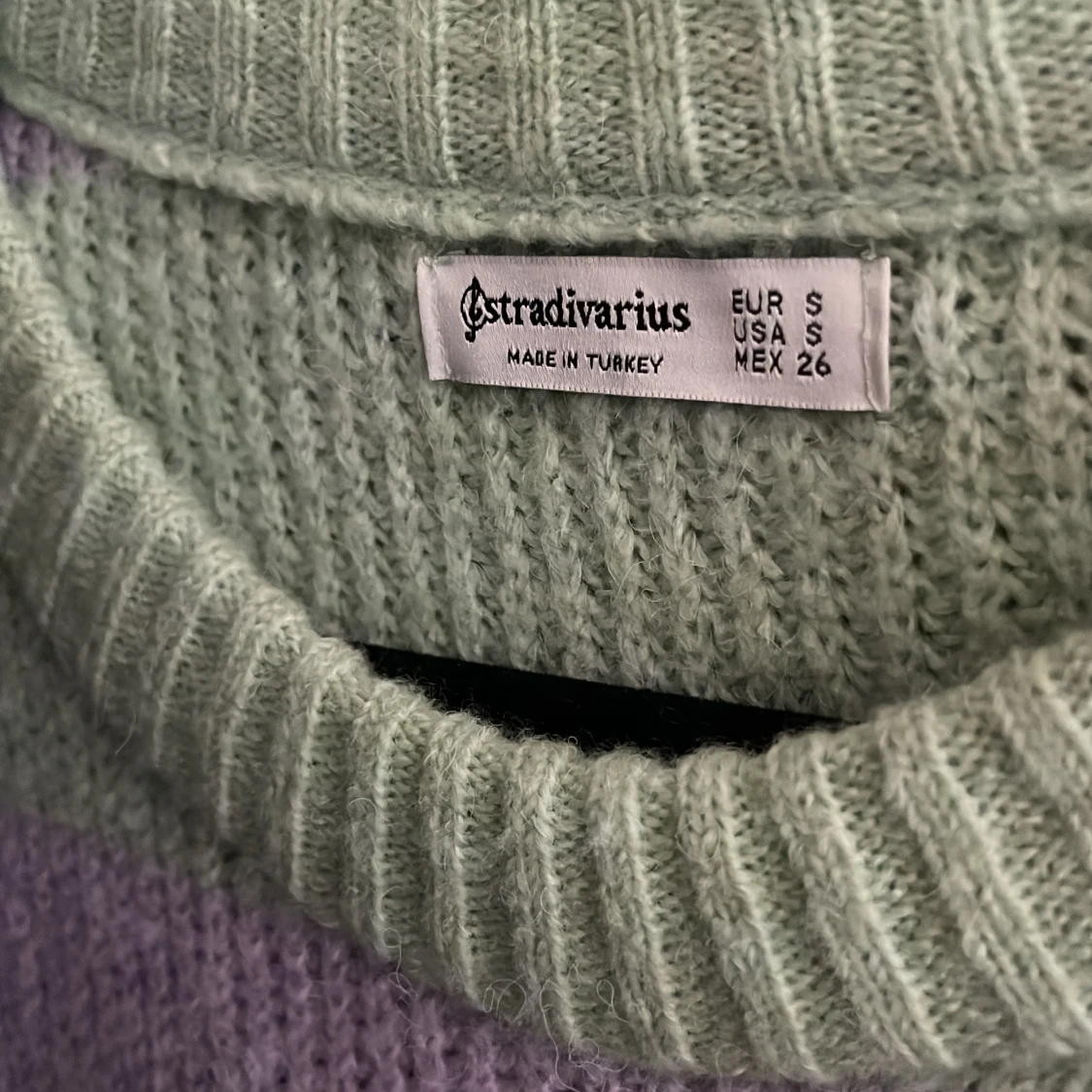 Stickad tröja - 90