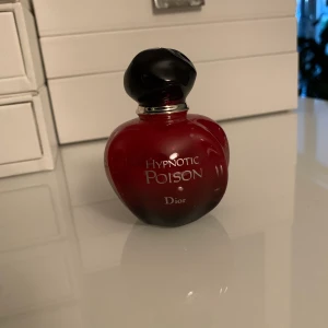 Dior parfym - 80 % kvar