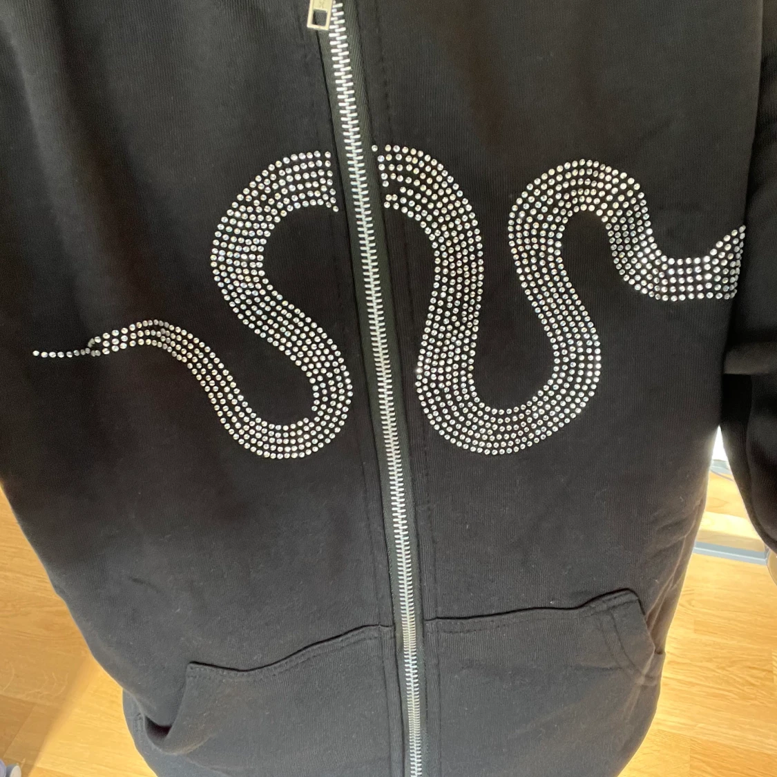 Rhine stone zip-up hoddie - 91