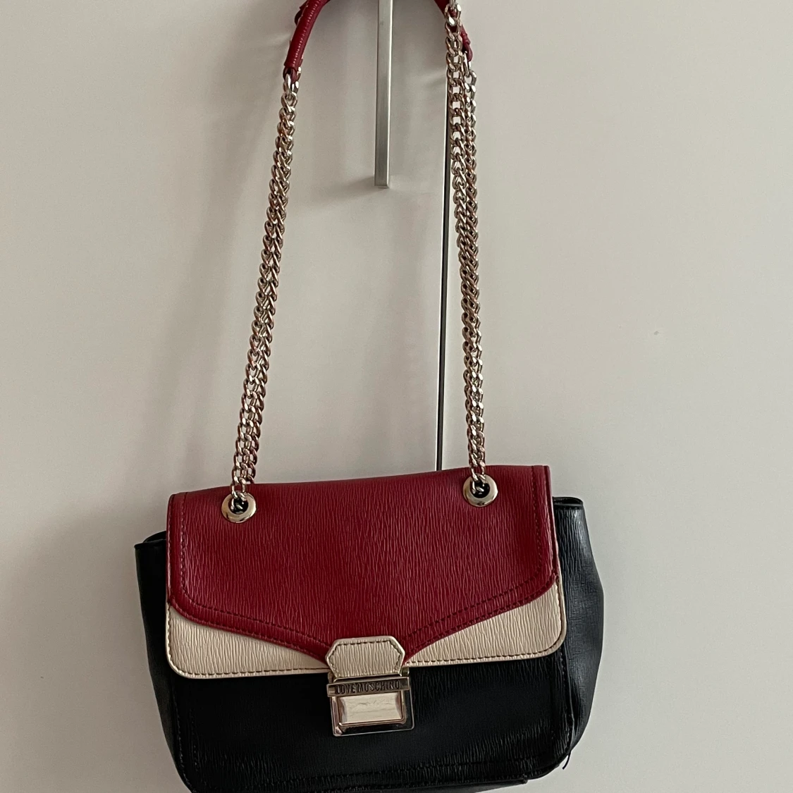 Love Moschino väska - 91