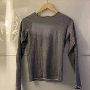 Brandy melville topp - Kommer inte till användning! Först till kvarn, 22kr frakt