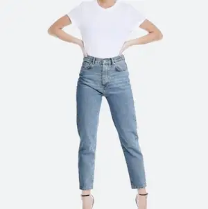 Jeans från bikbok i bra skick, nypris 599kr