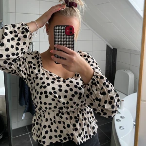 Nakd - Blus från nakd som jag aldrig använder💖 som ny