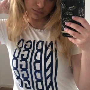 Söt topp - Söt topp från Ichi priset är exkl frakt 