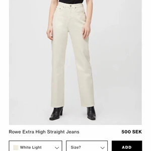 straight leg jeans, white light - row extra high straight jeans, från weekday i storlek 24/30, använda 2 ggr och i mycket bra sick, köpte för 500kr, ofta slut 