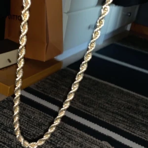 Cordell länk  - Guld färgad cordell länk😀 skriv vid intresse/frågor