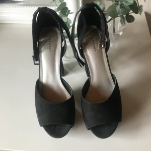 Klackskor - Använda klackskor