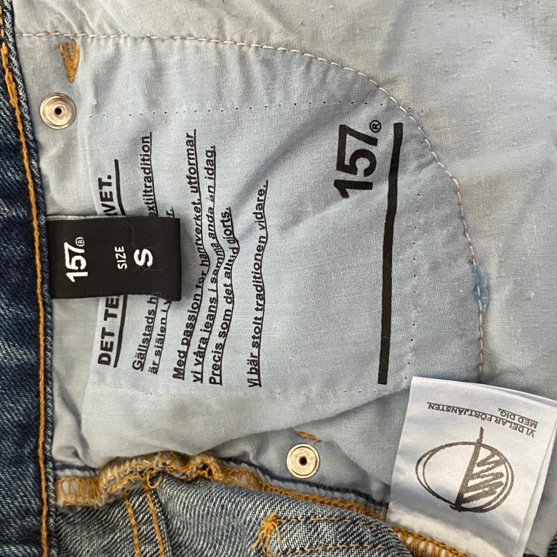 Blåa mom jeans - 91