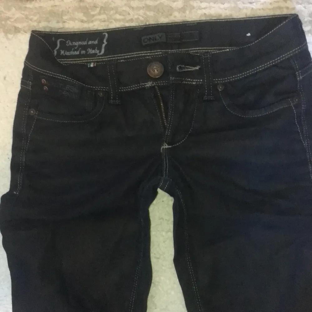 ONLY jeans ” limitless denim ” svart långa smala ben, W 26–L 32 . Jeans & Byxor.