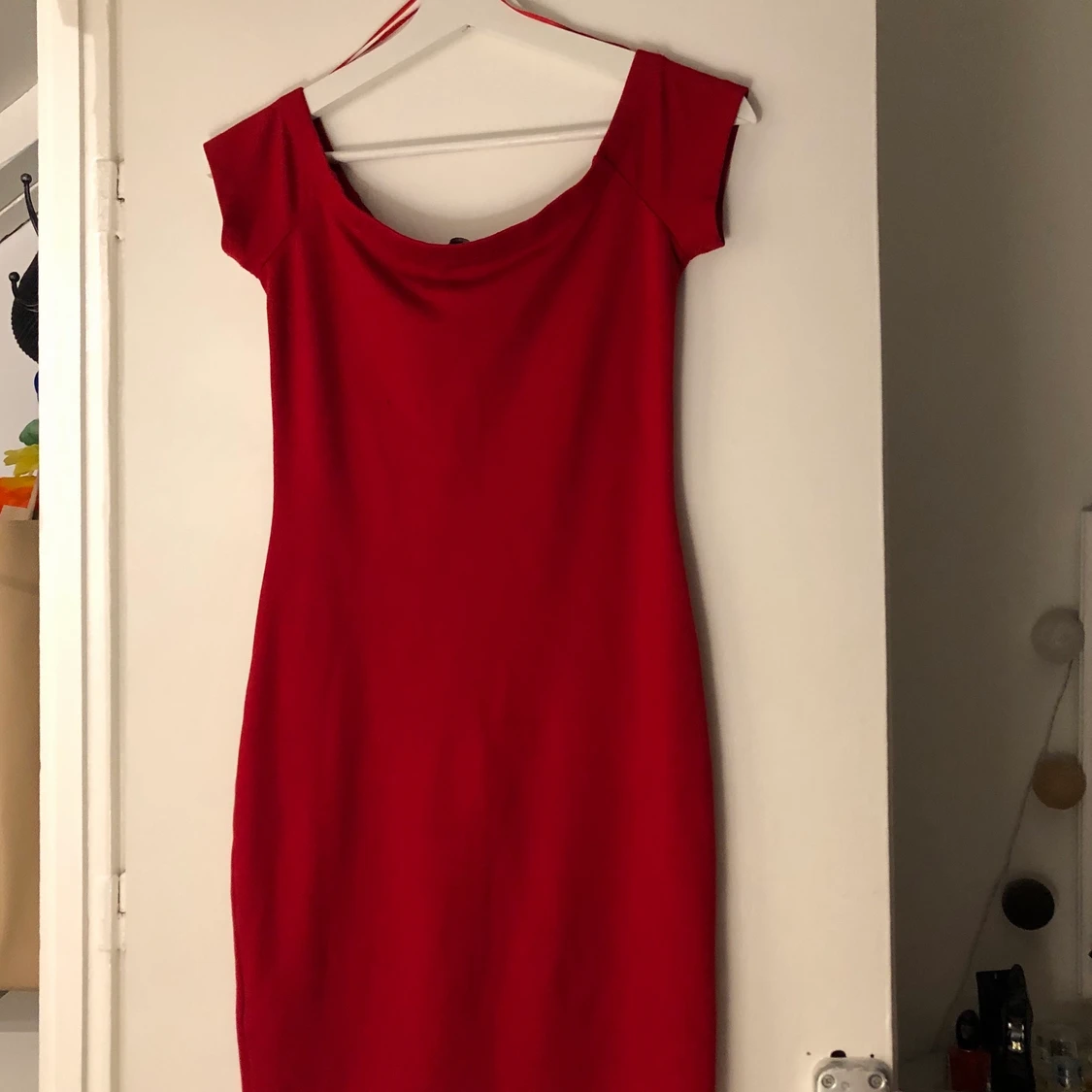Röd klänning  - 90