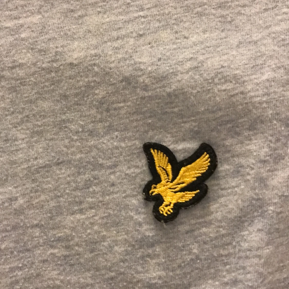 Lyle&Scott t-shirt till salu storlek S - 90