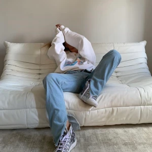 Hanna schönberg jeans - Säljer dessa helt oanvända jeans från Hanna schönbergs kollektion tillsammans med nakd. Helt slutsålda i alla storlekar! 