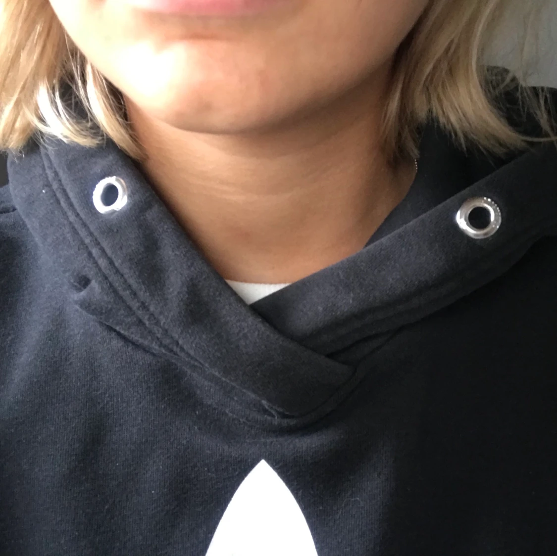 Svart adidashoodie - 91