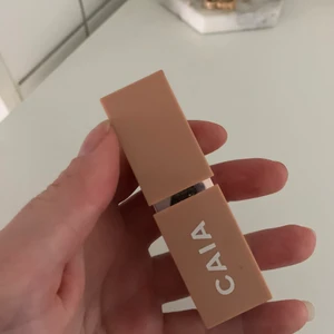 Läppstift caia - Läppstift aldrig använd! 