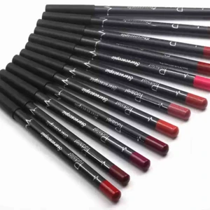  - MEGA FYND 12 STYCKEN NYA KRÄMIGA LÄPPENNOR I DIVERSE RÖDA NYANSER. VÄRDE 58kr st /12X58kr =696 kr. TOtTALT VÄRDE FÖR ALLA 696kr* Snabb leveranstid: 1-3 vardagar. plomberad box med 12 vattenfasta läppennor  