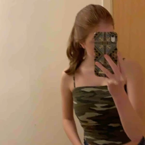  - Linne från ginatricot