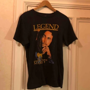  - Bob Marley - Kan hämtas i Uppsala eller skickas mot fraktkostnad 