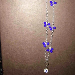  - Passar barnflickor och tonåringar kom med bud om priset passar ej