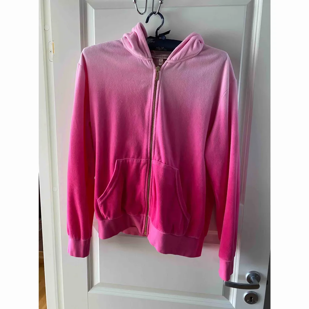 Hoodie från Juicy couture.. Hoodies.