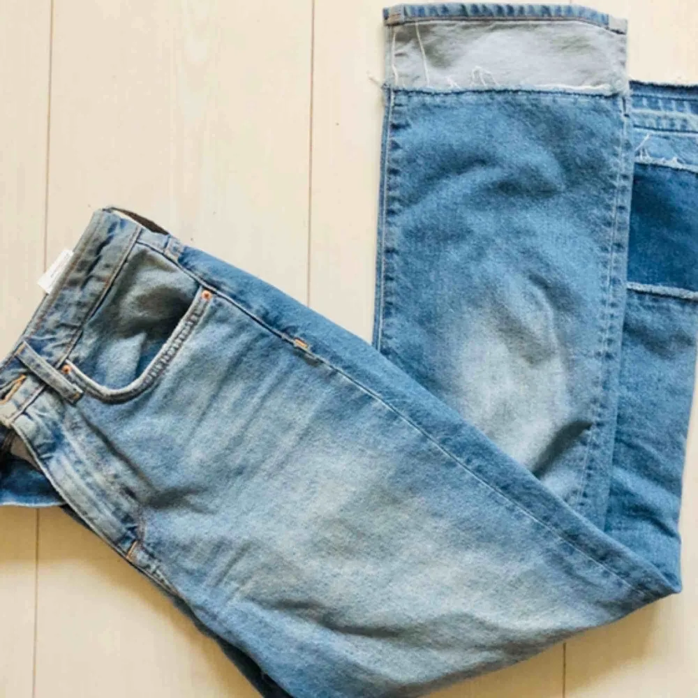 Snygga jeans! Mycket bra skick.. Jeans & Byxor.