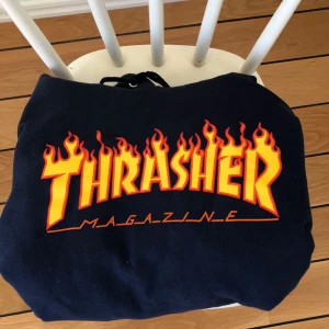  - Knappt använd i nyskick! Såklart äkta! Nypris 955:-