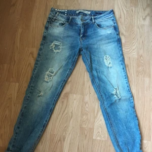  - Jeans inköpta på Zara i London. Fint skick