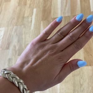 Guld smycken  - Halsband o armband flätad modell 