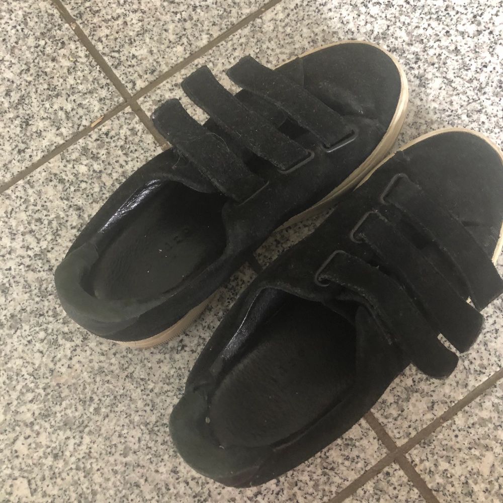 Svarta skor från Sandro Paris🤩🧚🏻‍♀️ | Plick Second Hand