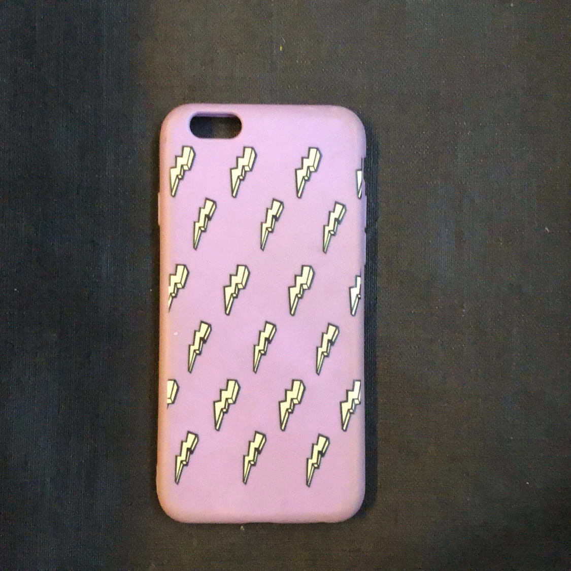 Ljuslila skal iPhone 6/6s