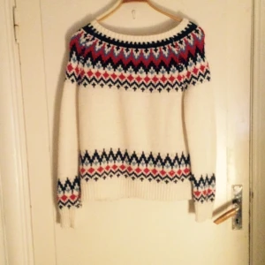  - Stickad tröja från kapphal, bra skick.