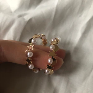 Örhängen - Örhängen från Asos, endast testade