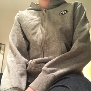 Nike hoodie  - Vintage Nike hoodie 💕