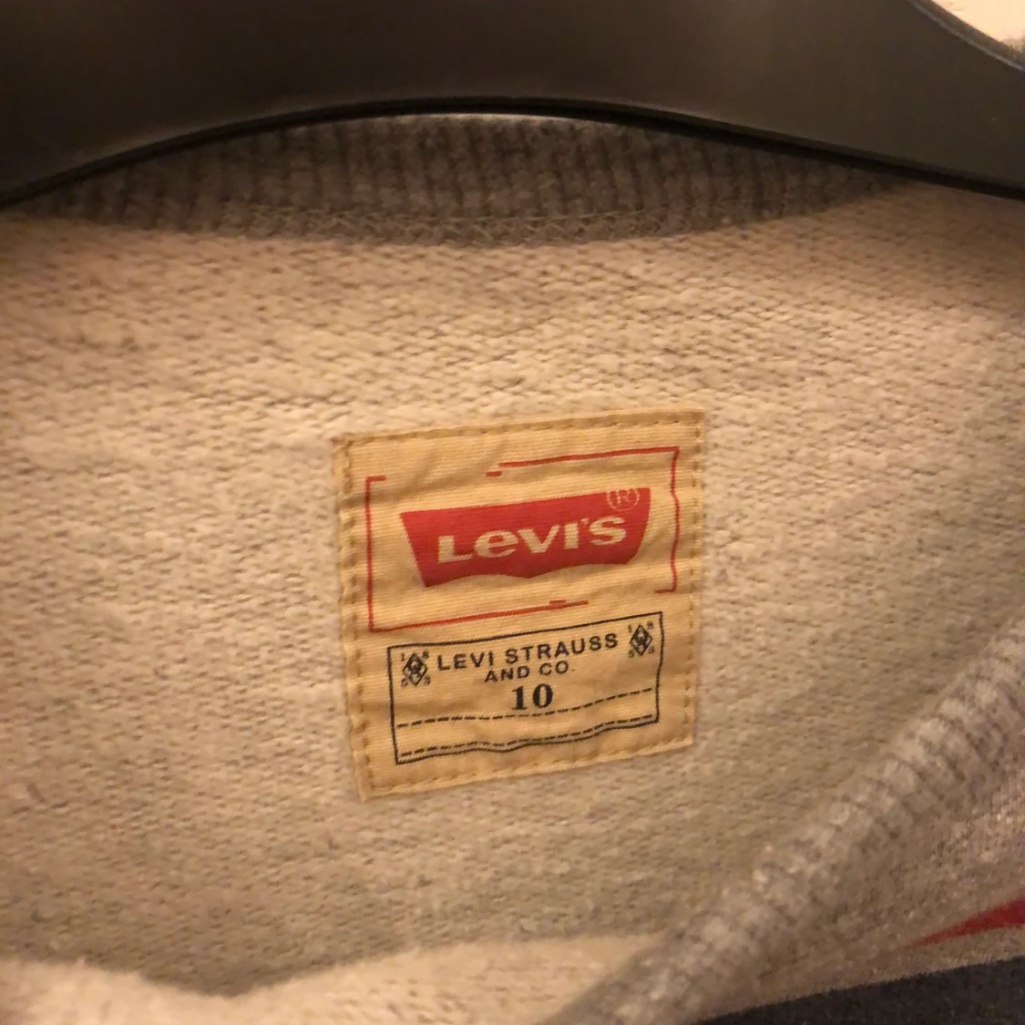 Levi’s tröja  - 90