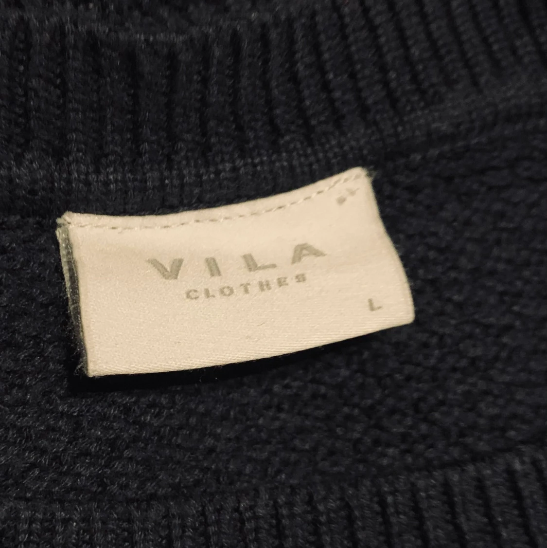 VILA blå stickad tröja strl L  - 91