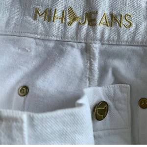 MIH jeans - Gamla trendiga jeans made in heaven!  Hämta gärna i stan så kan ni få dom ännu billigare, Tack. Kostar ursprunligen 2500 så riktiga kvalite jeans, för grymt pris!