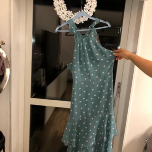 Jätte fin klänning från vila glothes - Blå klänning från VILA glothes 