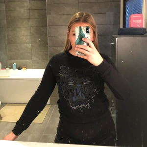 Kenzo sweatshirt - äkta, bra skick, för liten för mig nu, priset kan diskuteras o inkl frakt