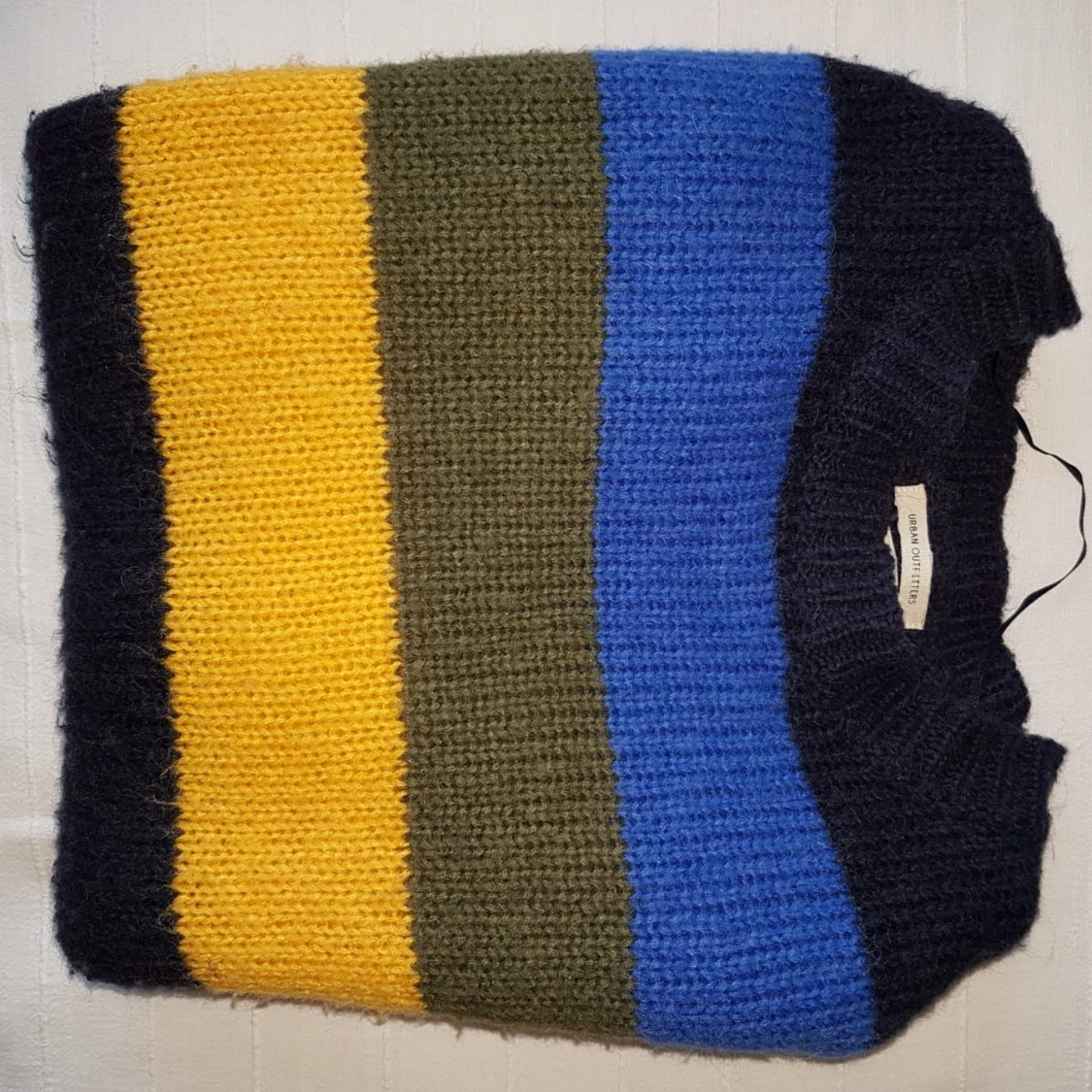 Urban Outfitters Sweater - 90