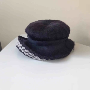  - Jättefin vintagehatt.