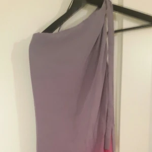  - begagnad
finns i Stockholm 
köparen står för frakt
avhämtning ok