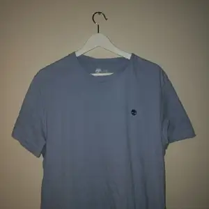 Timerland tshirt, lite ljusare blå irl.
