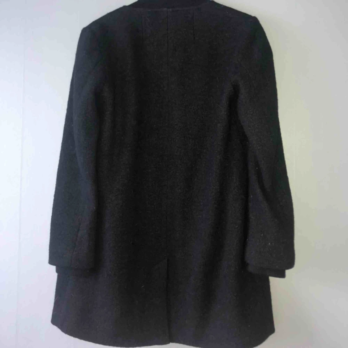 Svart kappa från HM - 90