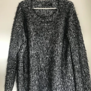 Fluff sweater - ‘Hairy’ sweater, loose fit