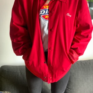 OBEY JACKA - SNYGG ÖVERJÄVLA SJUK ÖVERDRIVEN OBEY SNIGGING JACKA. kom o köp. 